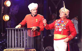 Paris: les people en artistes de cirque sur la piste d'Alexis Gruss à l'occasion du 51 Gala de l'Union des Artistes