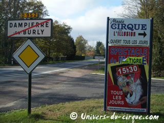 Loiret: le Musée du Cirque et de l'Illusion à Dampierre-en-Burly