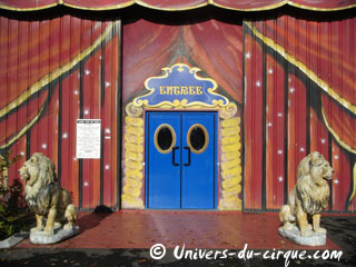 Loiret: le Musée du Cirque et de l'Illusion à Dampierre-en-Burly