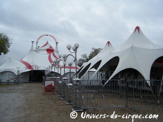 Paris: Galas de Nol du Cirque Arlette Gruss sur la Pelouse de Reuilly du 24 novembre au 16 décembre 2012