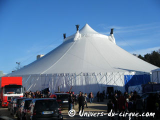 Hauts-de-Seine: le spectacle sur glace du Cirque d'Hiver Bouglione se poursuit à Nanterre jusqu'au 16 décembre 2012