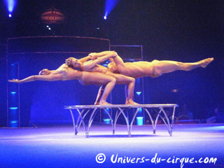 Hauts-de-Seine: le spectacle sur glace du Cirque d'Hiver Bouglione se poursuit à Nanterre jusqu'au 16 décembre 2012