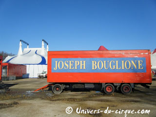 Yvelines: le Cirque Joseph Bouglione en images à l'occasion de son séjour à Chatou