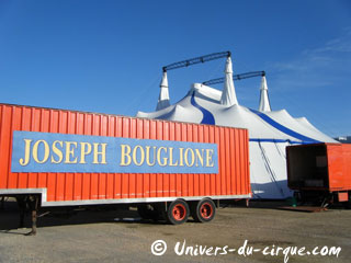 Yvelines: le Cirque Joseph Bouglione en images à l'occasion de son séjour à Chatou