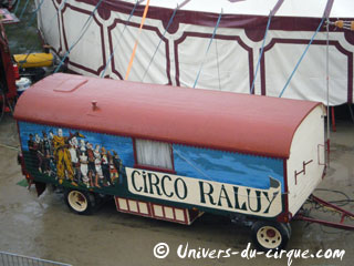 Espagne: le Cirque Raluy à Barcelone du 30 novembre 2012 au 20 janvier 2013