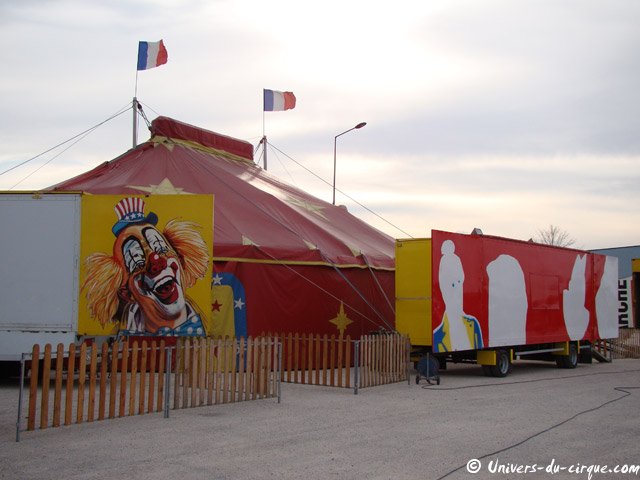 Cirque Eden Circus