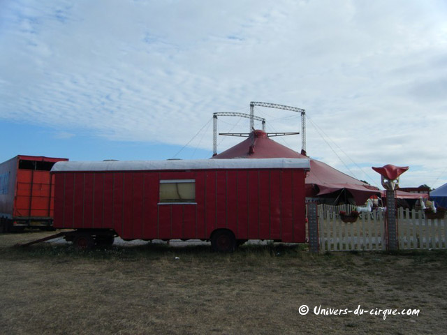 Cirque Joseph Bouglione