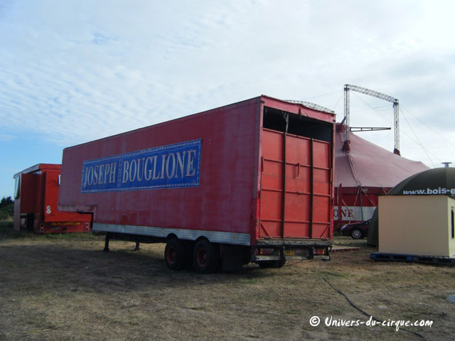 Cirque Joseph Bouglione