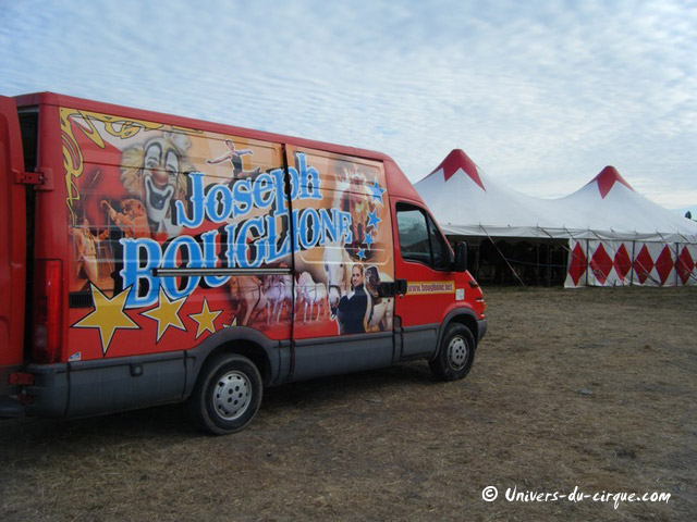 Cirque Joseph Bouglione