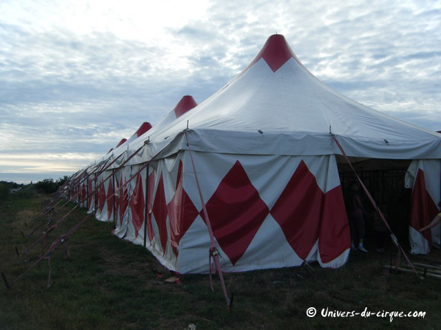 Cirque Joseph Bouglione