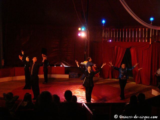 Cirque Paradiso