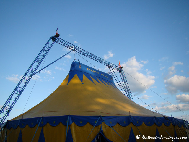 Cirque Star