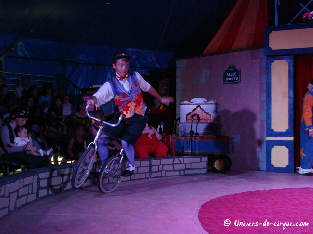Cirque Star