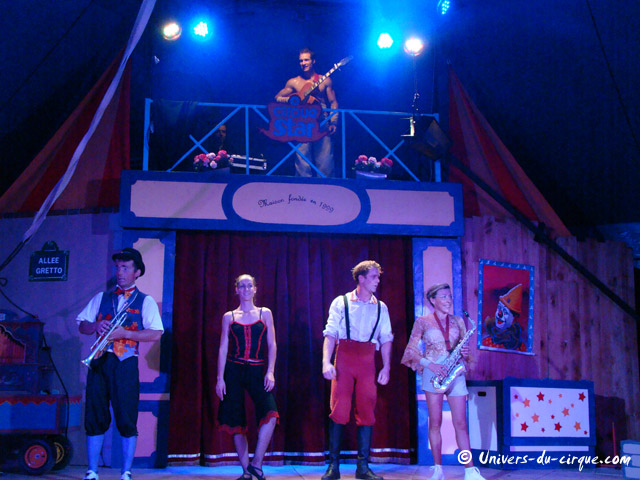 Cirque Star