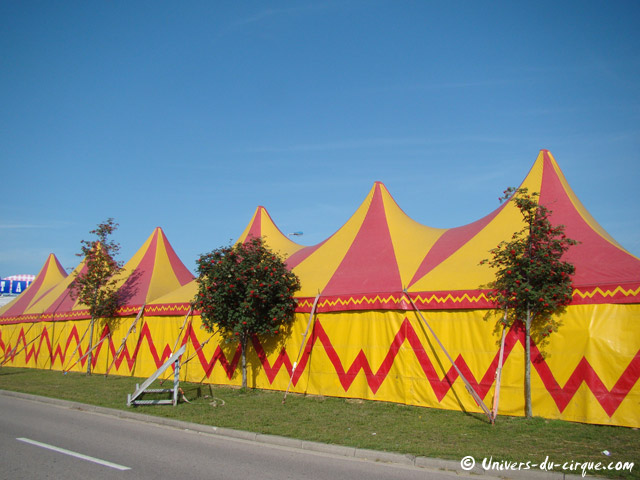 Cirque Zavatta Fils